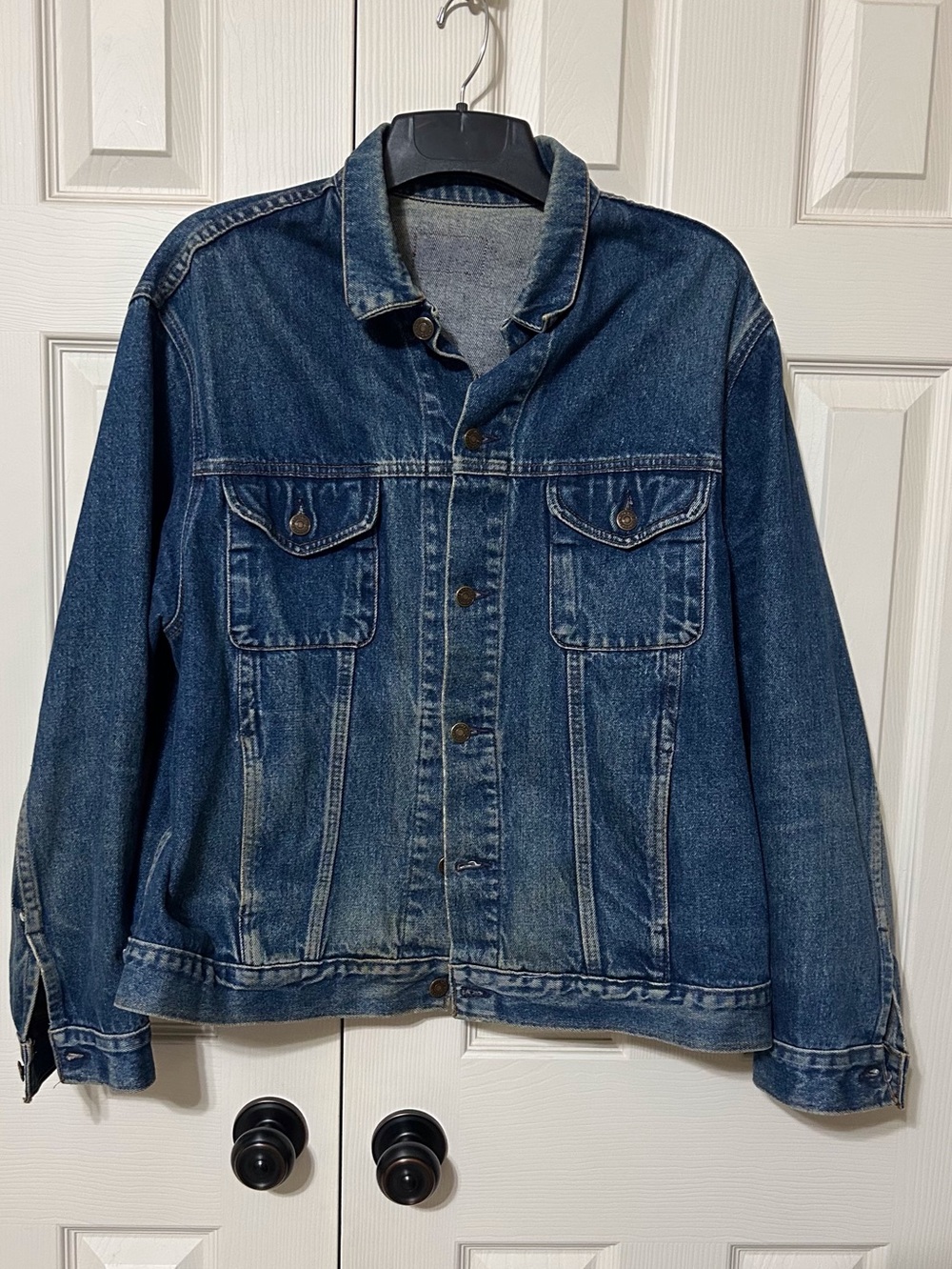 Men's GAP Vintage Denim Jacket - Classic Trucker Style